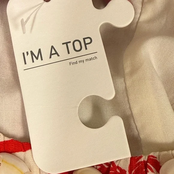 NWT Peach Red Cream Shell Print Crop Tank Top Button Detail Resort Summer M - Picture 6 of 8